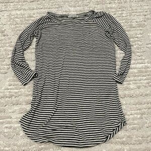 American eagle 3/4 sleeve striped top